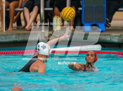 Thumbnail 3 in Foothill vs San Marcos (Bill Barnett Holiday Cup) photogallery.