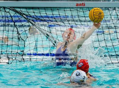 Thumbnail 2 in Foothill vs San Marcos (Bill Barnett Holiday Cup) photogallery.