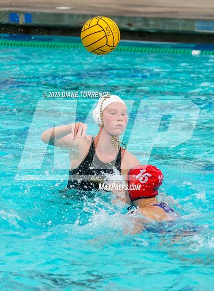 Thumbnail 3 in Foothill vs San Marcos (Bill Barnett Holiday Cup) photogallery.