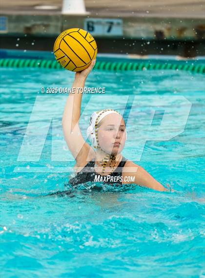 Thumbnail 2 in Foothill vs San Marcos (Bill Barnett Holiday Cup) photogallery.