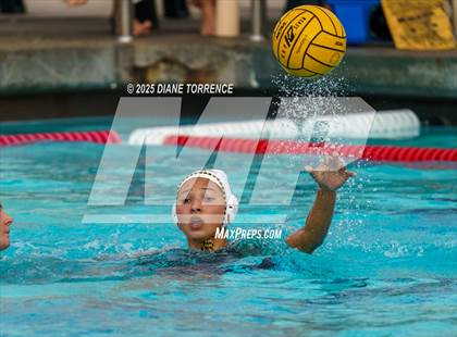 Thumbnail 2 in Foothill vs San Marcos (Bill Barnett Holiday Cup) photogallery.