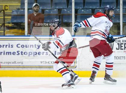 Thumbnail 3 in Park Regional [Hanover Park/Whippany Park] vs Mendham (Haas Cup Final) photogallery.