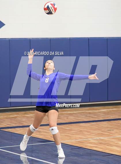 Thumbnail 3 in Cypress Ridge vs Cypress Creek (Katy ISD Subvarsity Tournament) photogallery.