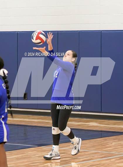 Thumbnail 3 in Cypress Ridge vs Cypress Creek (Katy ISD Subvarsity Tournament) photogallery.