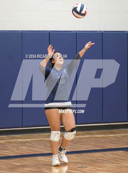 Thumbnail 3 in Cypress Ridge vs Cypress Creek (Katy ISD Subvarsity Tournament) photogallery.