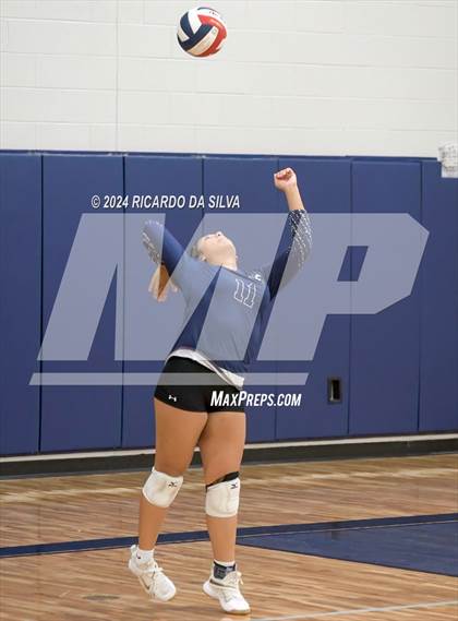Thumbnail 2 in Cypress Ridge vs Cypress Creek (Katy ISD Subvarsity Tournament) photogallery.