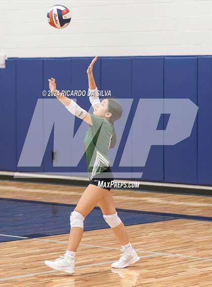 Thumbnail 2 in Cypress Ridge vs Cypress Creek (Katy ISD Subvarsity Tournament) photogallery.