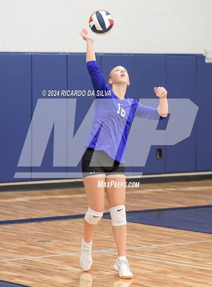 Thumbnail 3 in Cypress Ridge vs Cypress Creek (Katy ISD Subvarsity Tournament) photogallery.