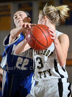 Thumbnail 1 in Presentation vs. Archbishop Mitty (CIF CCS Playoffs) photogallery.