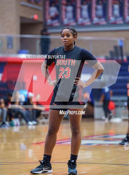 Thumbnail 1 in Monterey vs South Grand Prairie (Allen Eagles Hoopfest) photogallery.