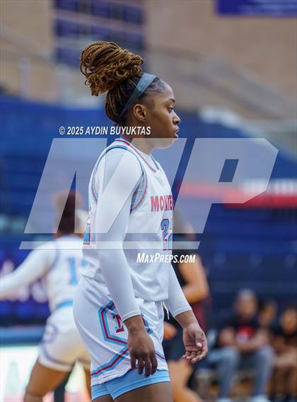 Thumbnail 3 in Monterey vs South Grand Prairie (Allen Eagles Hoopfest) photogallery.