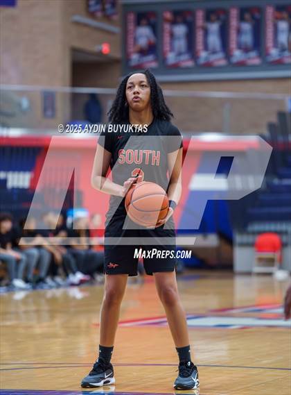 Thumbnail 1 in Monterey vs South Grand Prairie (Allen Eagles Hoopfest) photogallery.