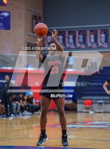 Thumbnail 2 in Monterey vs South Grand Prairie (Allen Eagles Hoopfest) photogallery.