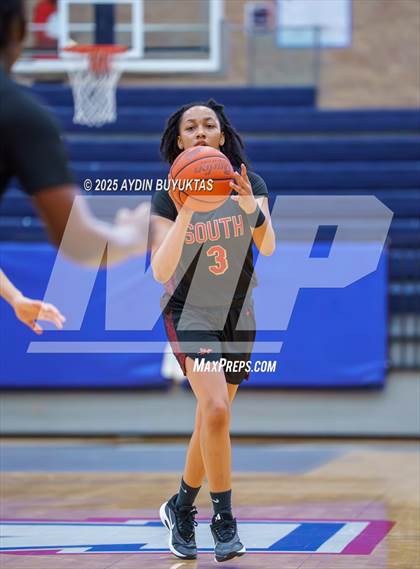 Thumbnail 3 in Monterey vs South Grand Prairie (Allen Eagles Hoopfest) photogallery.