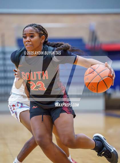 Thumbnail 3 in Monterey vs South Grand Prairie (Allen Eagles Hoopfest) photogallery.