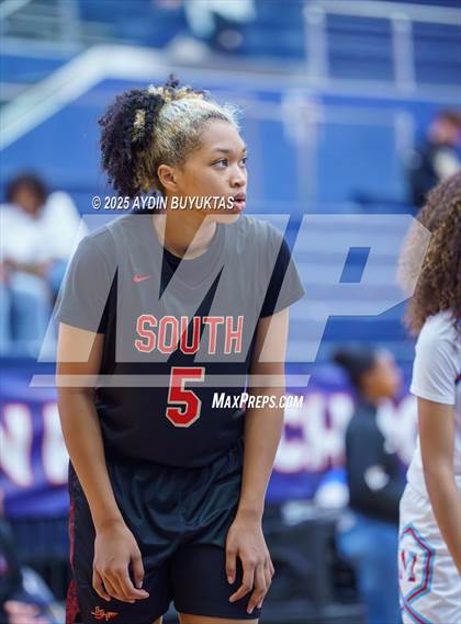 Thumbnail 1 in Monterey vs South Grand Prairie (Allen Eagles Hoopfest) photogallery.