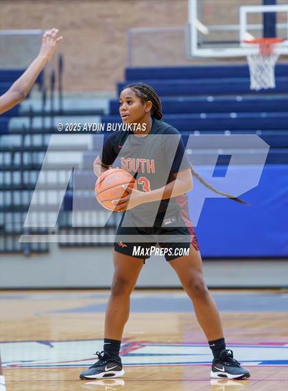 Thumbnail 2 in Monterey vs South Grand Prairie (Allen Eagles Hoopfest) photogallery.