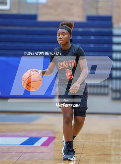 Thumbnail 3 in Monterey vs South Grand Prairie (Allen Eagles Hoopfest) photogallery.