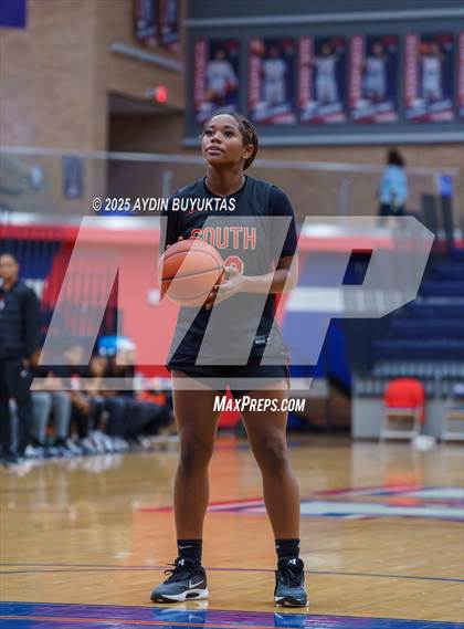 Thumbnail 1 in Monterey vs South Grand Prairie (Allen Eagles Hoopfest) photogallery.