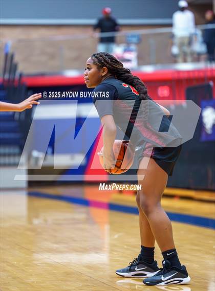 Thumbnail 2 in Monterey vs South Grand Prairie (Allen Eagles Hoopfest) photogallery.