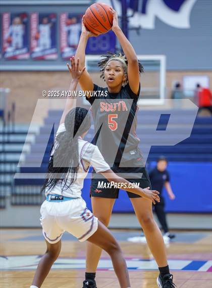 Thumbnail 1 in Monterey vs South Grand Prairie (Allen Eagles Hoopfest) photogallery.