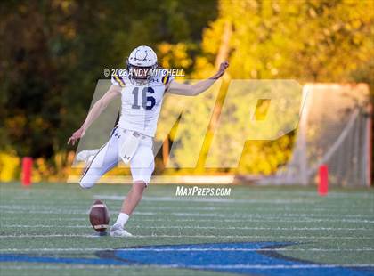 Thumbnail 3 in Chattanooga Christian @ Boyd-Buchanan photogallery.