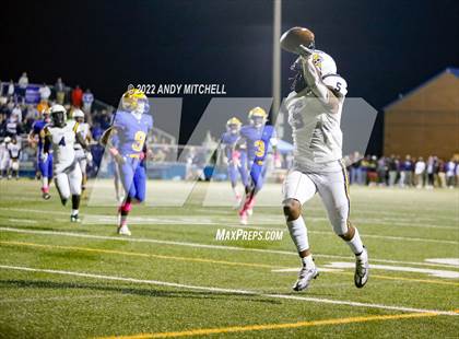 Thumbnail 2 in Chattanooga Christian @ Boyd-Buchanan photogallery.