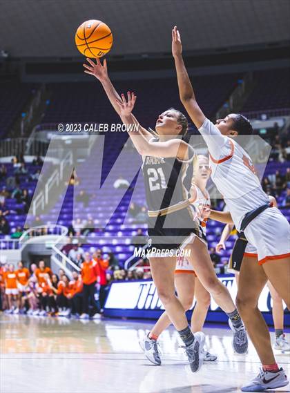 Thumbnail 1 in Davis vs. Skyridge (UHSAA 6A Semifinal) photogallery.