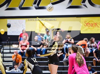 Thumbnail 2 in Apple Valley @ Hesperia photogallery.