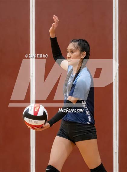 Thumbnail 1 in Springbrook vs. Paint Branch photogallery.