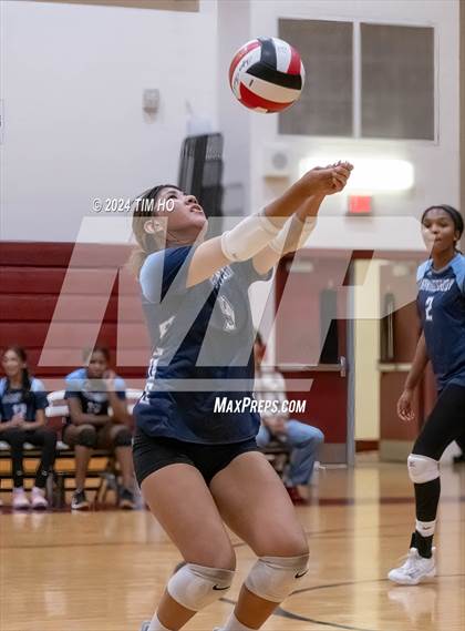 Thumbnail 1 in Springbrook vs. Paint Branch photogallery.