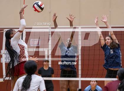 Thumbnail 1 in Springbrook vs. Paint Branch photogallery.