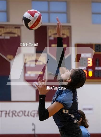 Thumbnail 2 in Springbrook vs. Paint Branch photogallery.