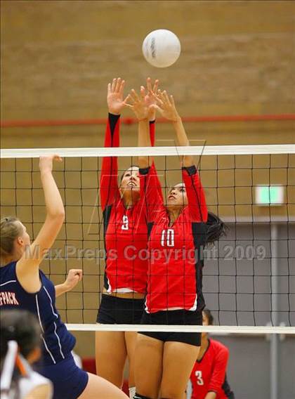 Thumbnail 3 in Cosumnes Oaks @ Antelope photogallery.