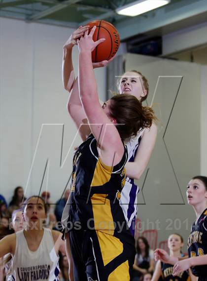 Thumbnail 3 in Keystone vs. Coudersport (Dixtrict IX A Quarterfinal) photogallery.