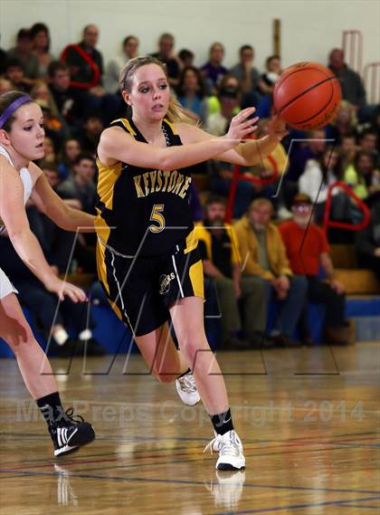 Thumbnail 2 in Keystone vs. Coudersport (Dixtrict IX A Quarterfinal) photogallery.