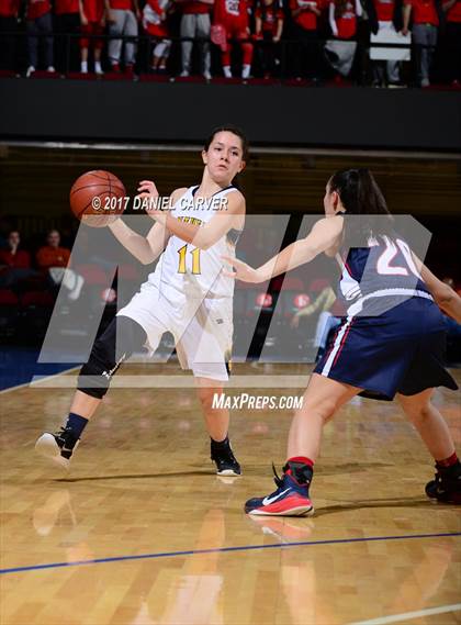 Thumbnail 2 in Panas vs. Eastchester (Section 1 Class A Semifinal) photogallery.