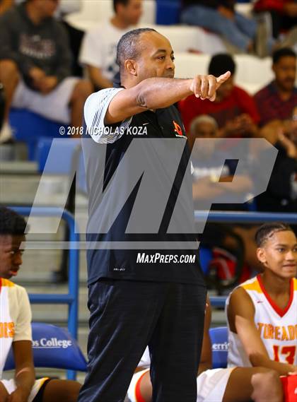 Thumbnail 2 in Wasatch Academy vs. Taft (Rolling Hills Prep State Preview Classic) photogallery.