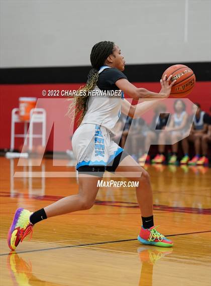 Thumbnail 2 in Shadow Creek vs. Cypress Lakes (Langham Creek Shootout) photogallery.