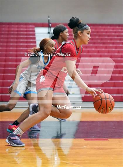 Thumbnail 3 in Shadow Creek vs. Cypress Lakes (Langham Creek Shootout) photogallery.