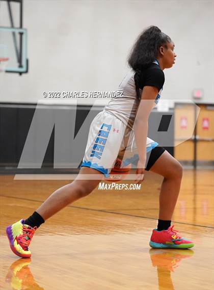 Thumbnail 3 in Shadow Creek vs. Cypress Lakes (Langham Creek Shootout) photogallery.