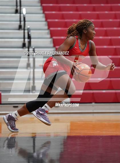 Thumbnail 2 in Shadow Creek vs. Cypress Lakes (Langham Creek Shootout) photogallery.