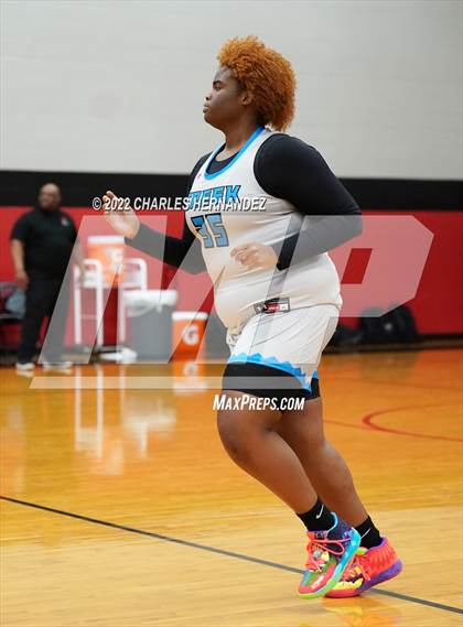 Thumbnail 2 in Shadow Creek vs. Cypress Lakes (Langham Creek Shootout) photogallery.