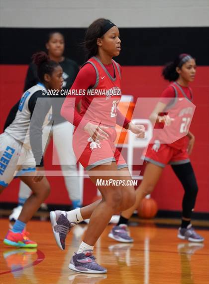 Thumbnail 2 in Shadow Creek vs. Cypress Lakes (Langham Creek Shootout) photogallery.