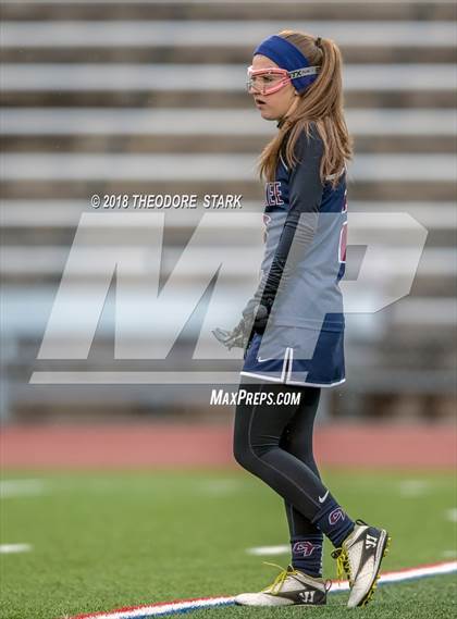 Thumbnail 1 in Cherokee Trail @ Cherry Creek photogallery.