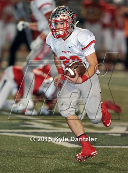 Thumbnail 1 in Muenster vs. Bremond (UIL 2A Division 2 Semifinal) photogallery.
