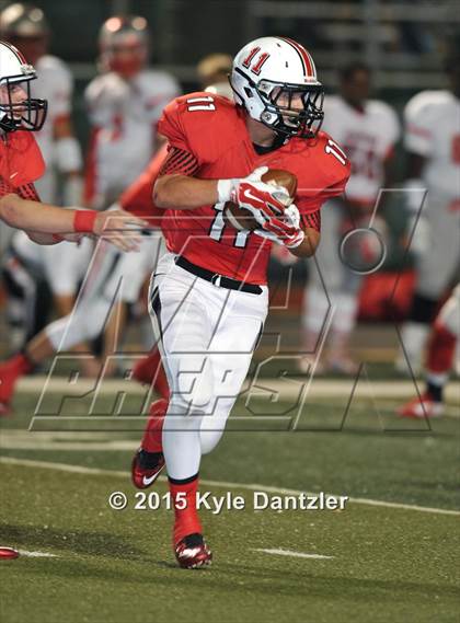 Thumbnail 1 in Muenster vs. Bremond (UIL 2A Division 2 Semifinal) photogallery.