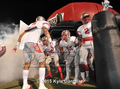 Thumbnail 1 in Muenster vs. Bremond (UIL 2A Division 2 Semifinal) photogallery.