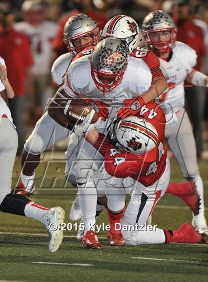 Thumbnail 3 in Muenster vs. Bremond (UIL 2A Division 2 Semifinal) photogallery.
