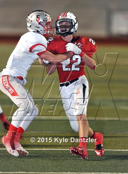 Thumbnail 3 in Muenster vs. Bremond (UIL 2A Division 2 Semifinal) photogallery.